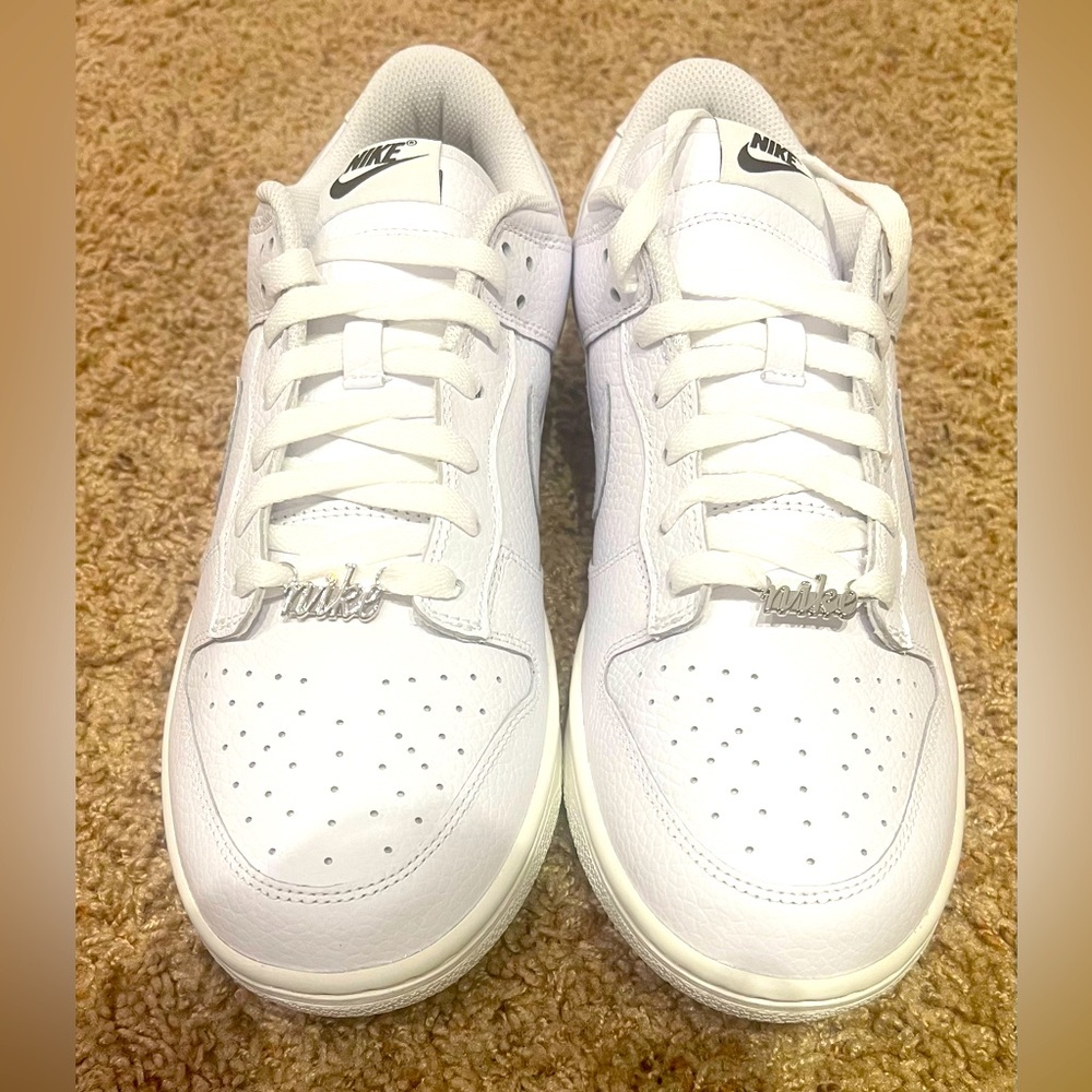 Nike Dunk Low white/sail outsole + 16 Angelus Direct Leather shoe paint